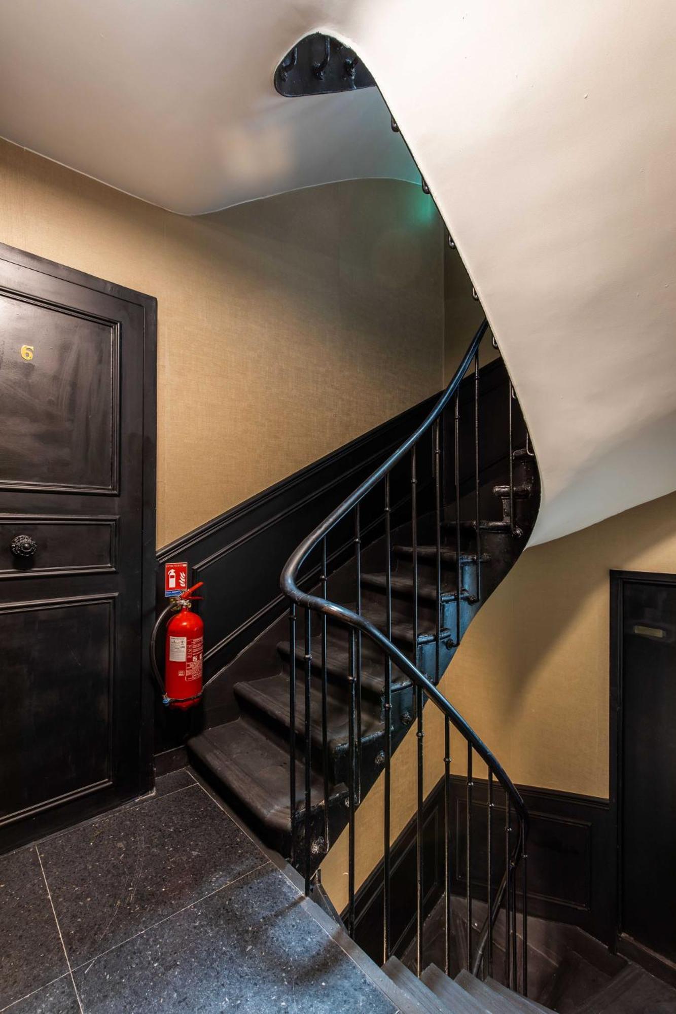 Hostel Eiffel Párizs Kültér fotó